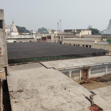 Shri Ram Lala Guest House Ayodhya Exterior photo